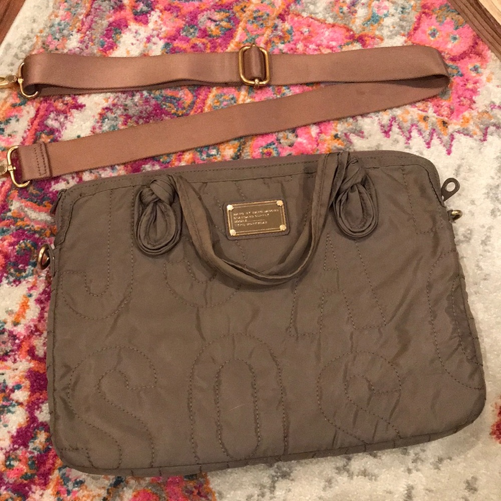 Laptop bag